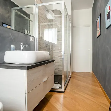 Elegante Bilocale In Zona Tortona 公寓 *