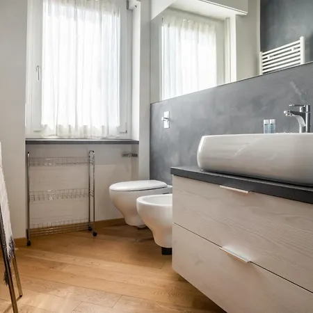 Διαμέρισμα Elegante Bilocale In Zona Tortona Μιλάνο